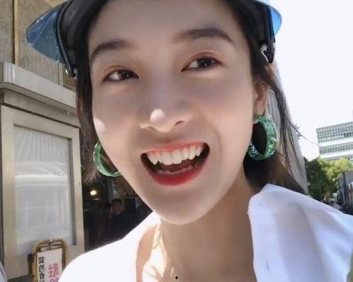 爆料蒋依依的是谁视频播放,揭秘背后真相